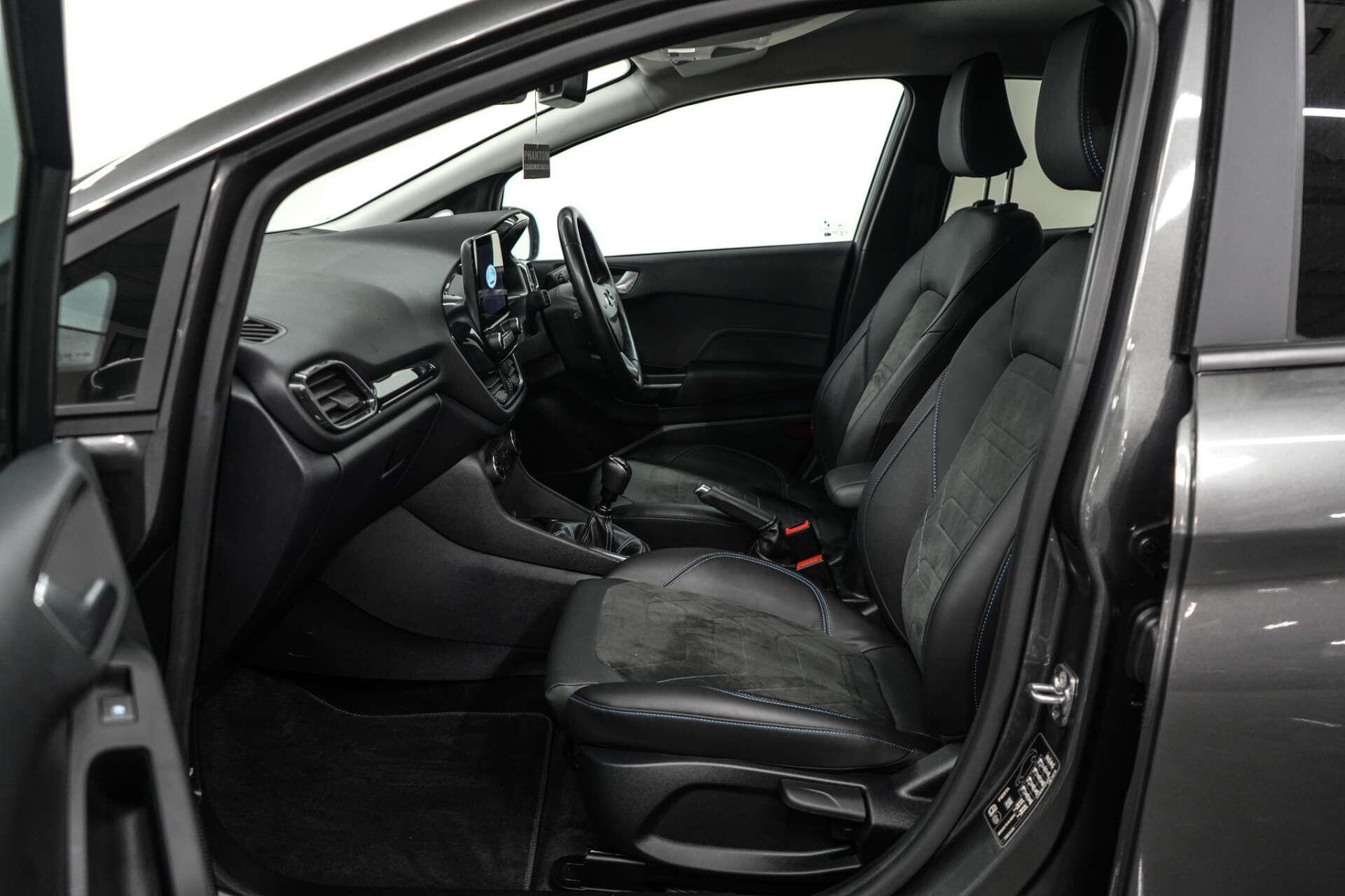 Ford Fiesta view 16