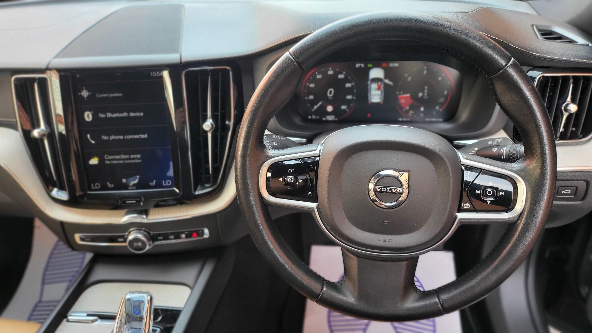 Volvo XC60 view 35