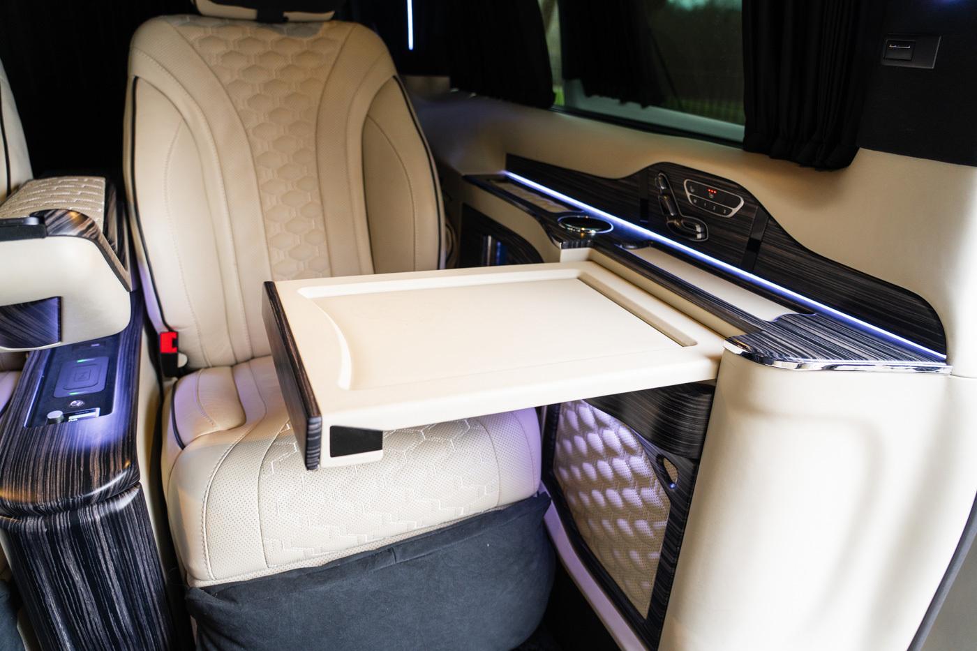 Mercedes-Benz V-Class view 10