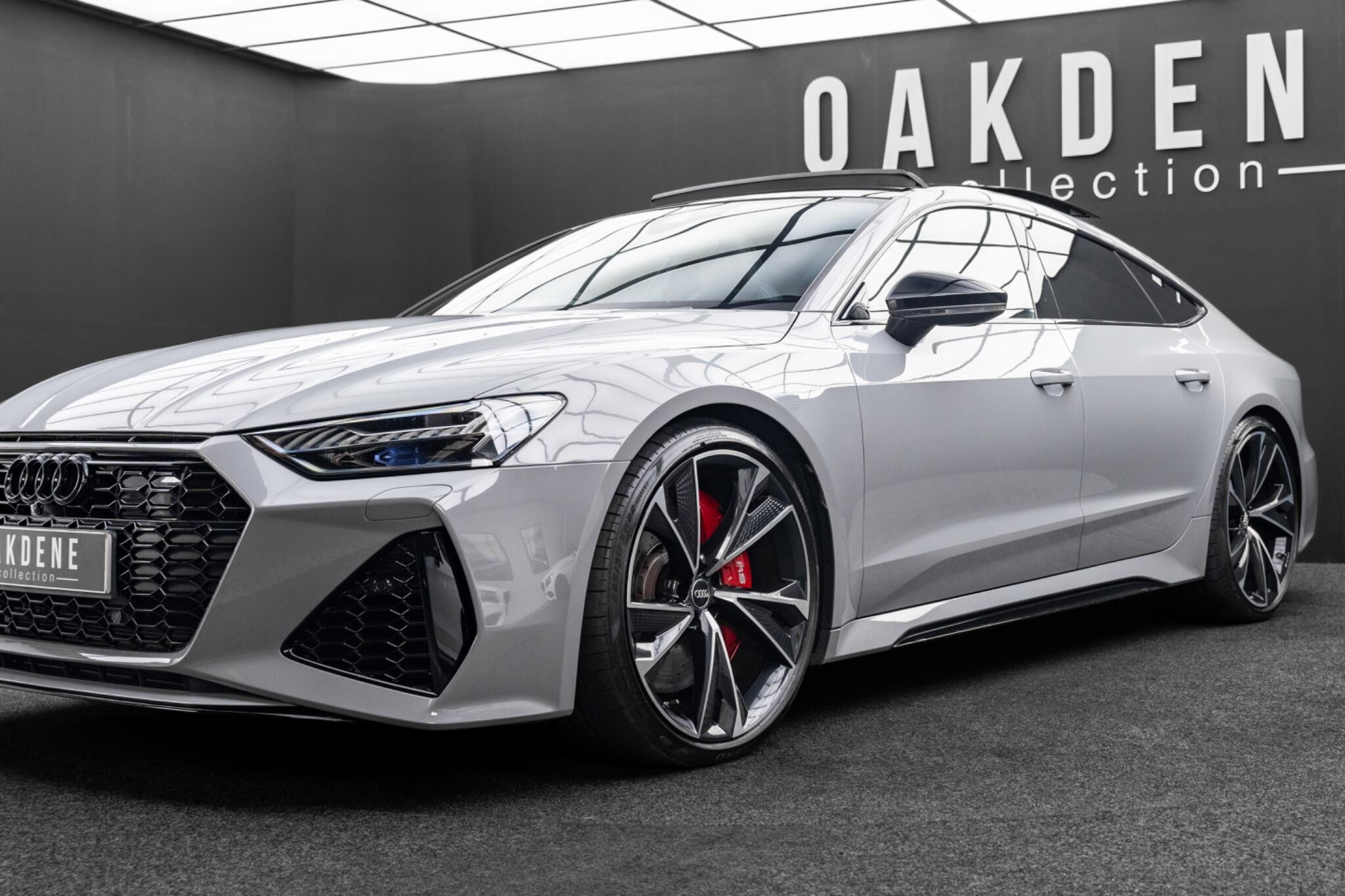 Audi RS7 view 24