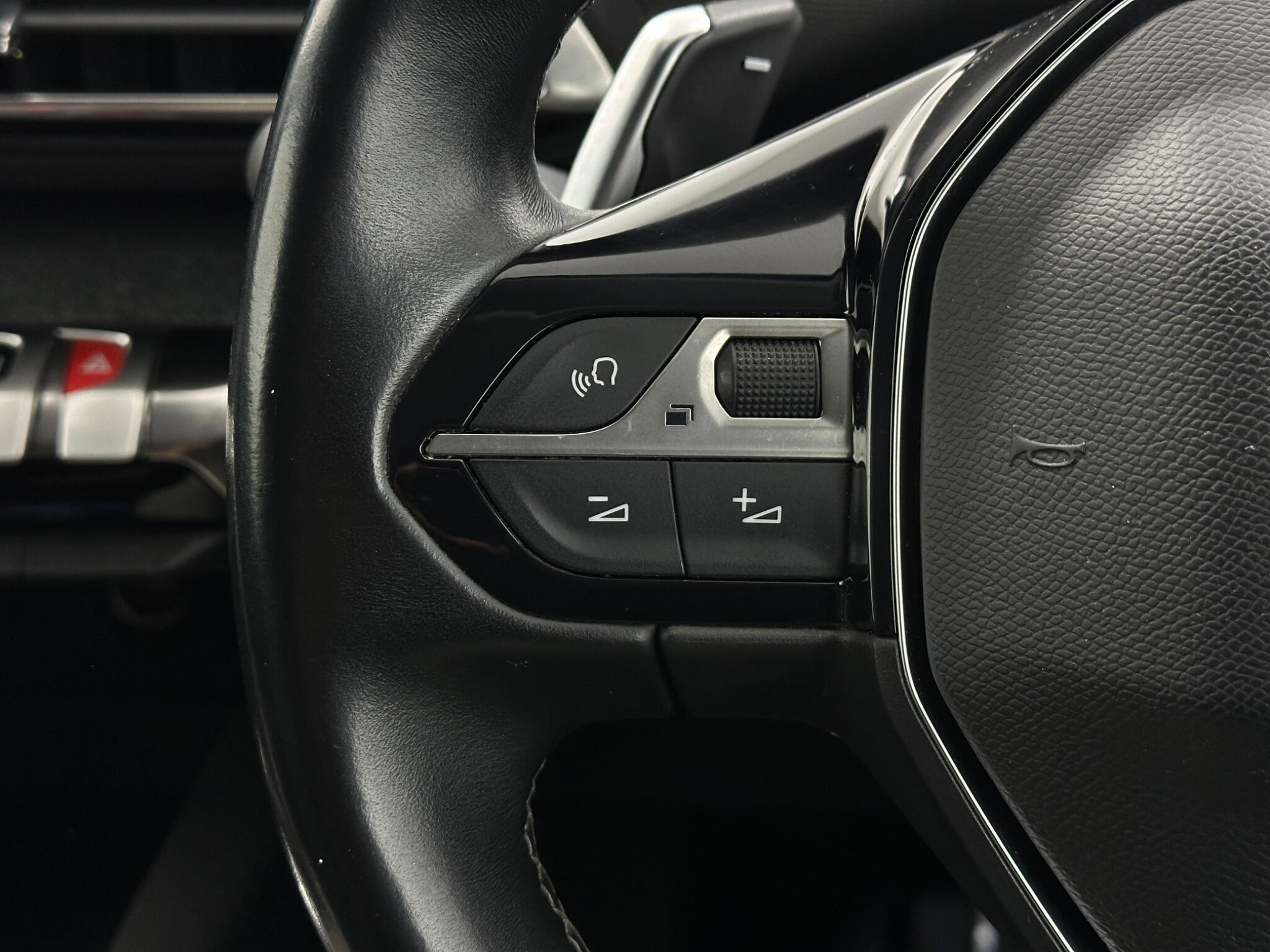 Peugeot 5008 view 15