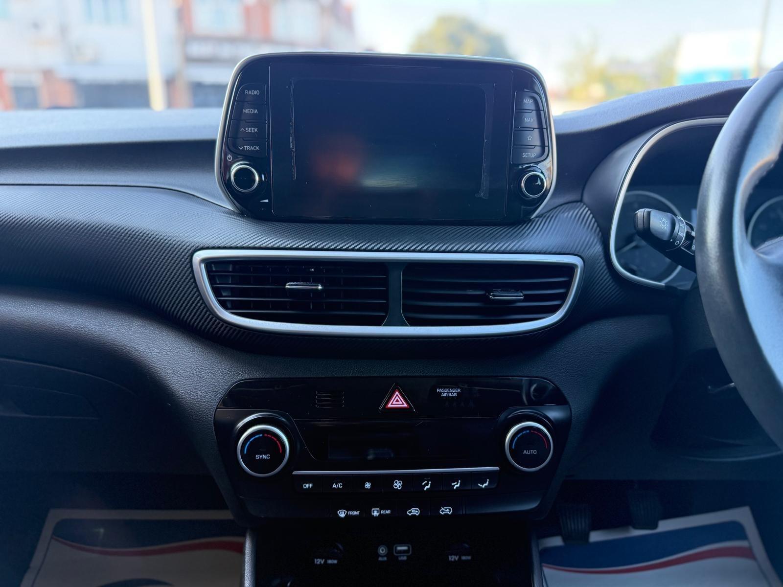 Hyundai Tucson view 24