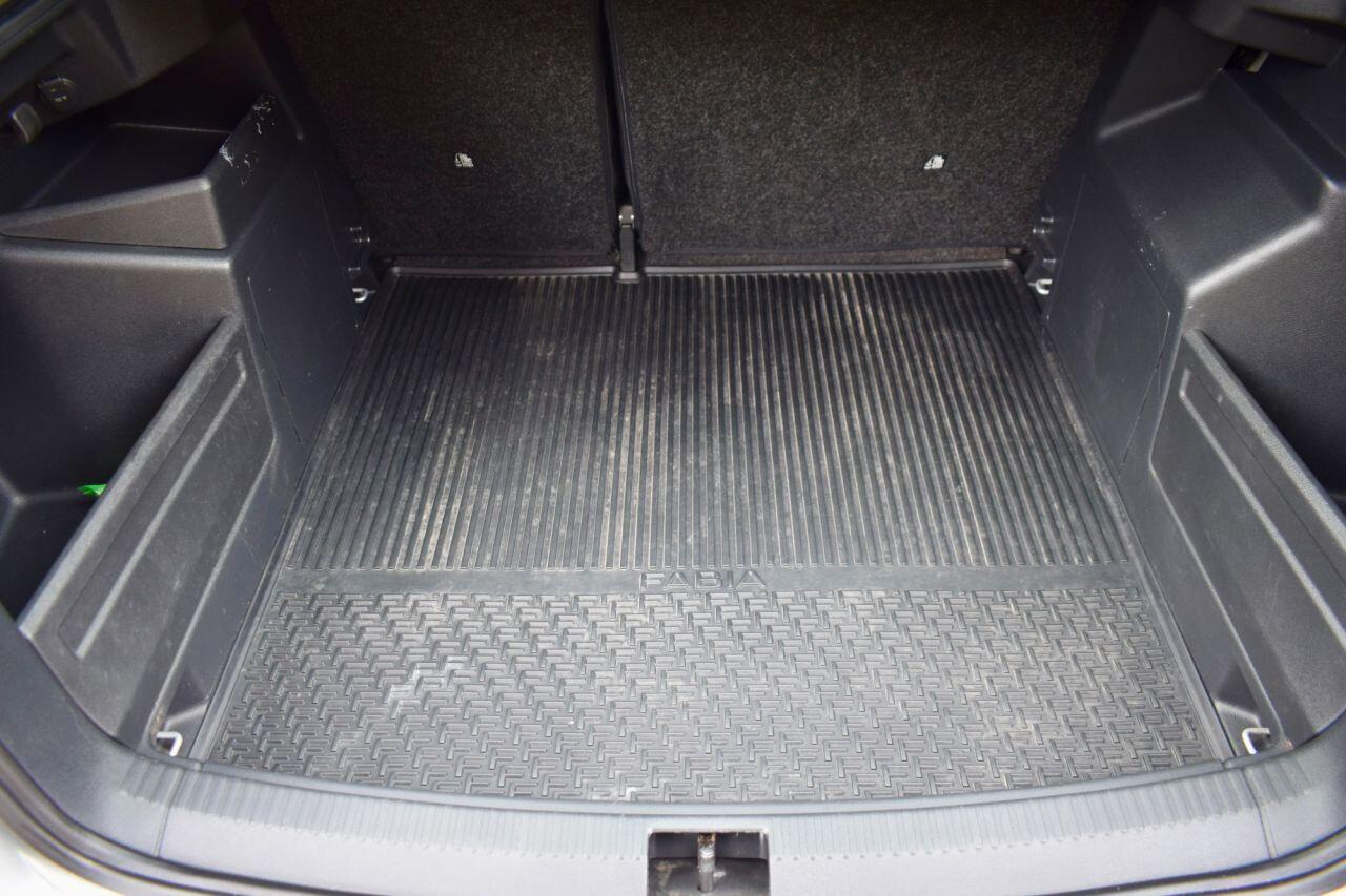 Skoda Fabia view 11