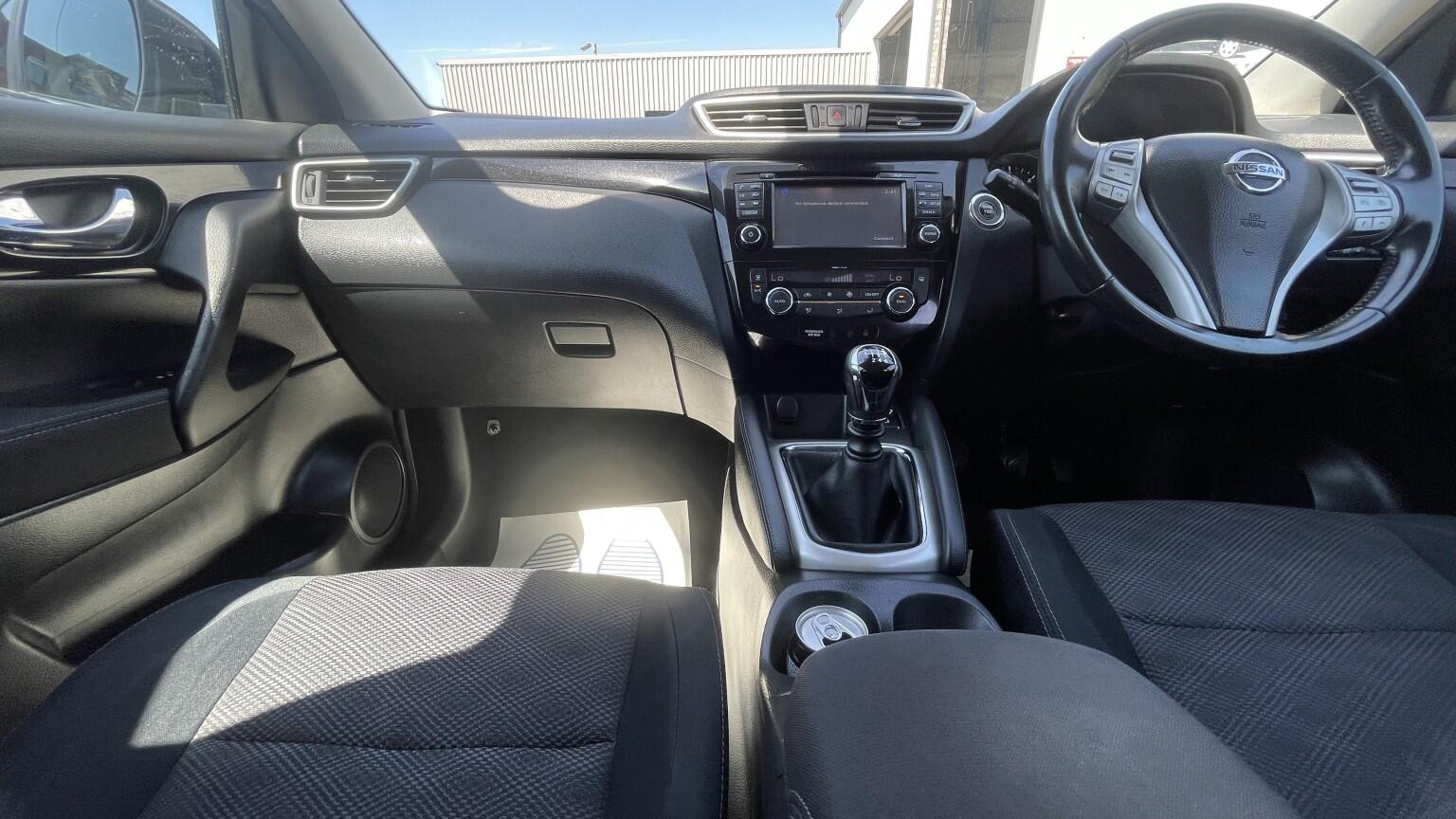 Nissan Qashqai view 27