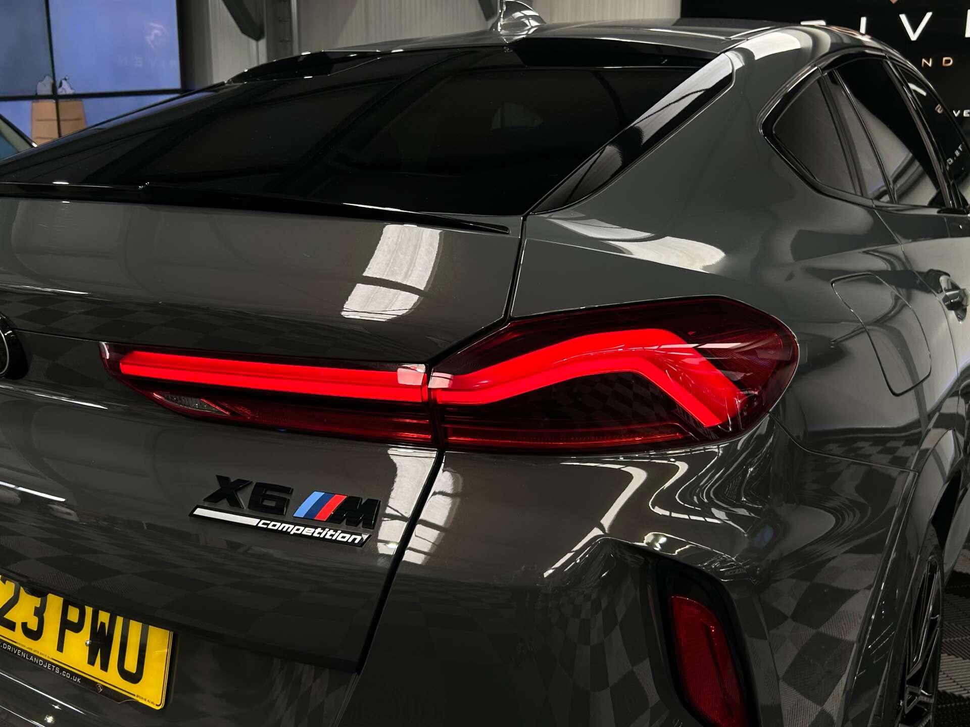 BMW X6 M view 10
