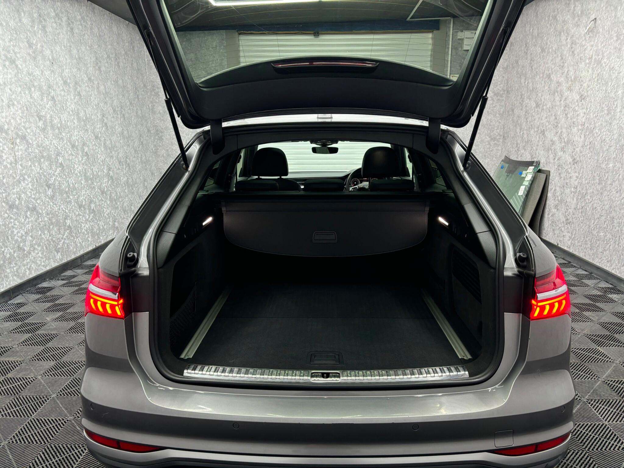 Audi A6 Allroad view 38