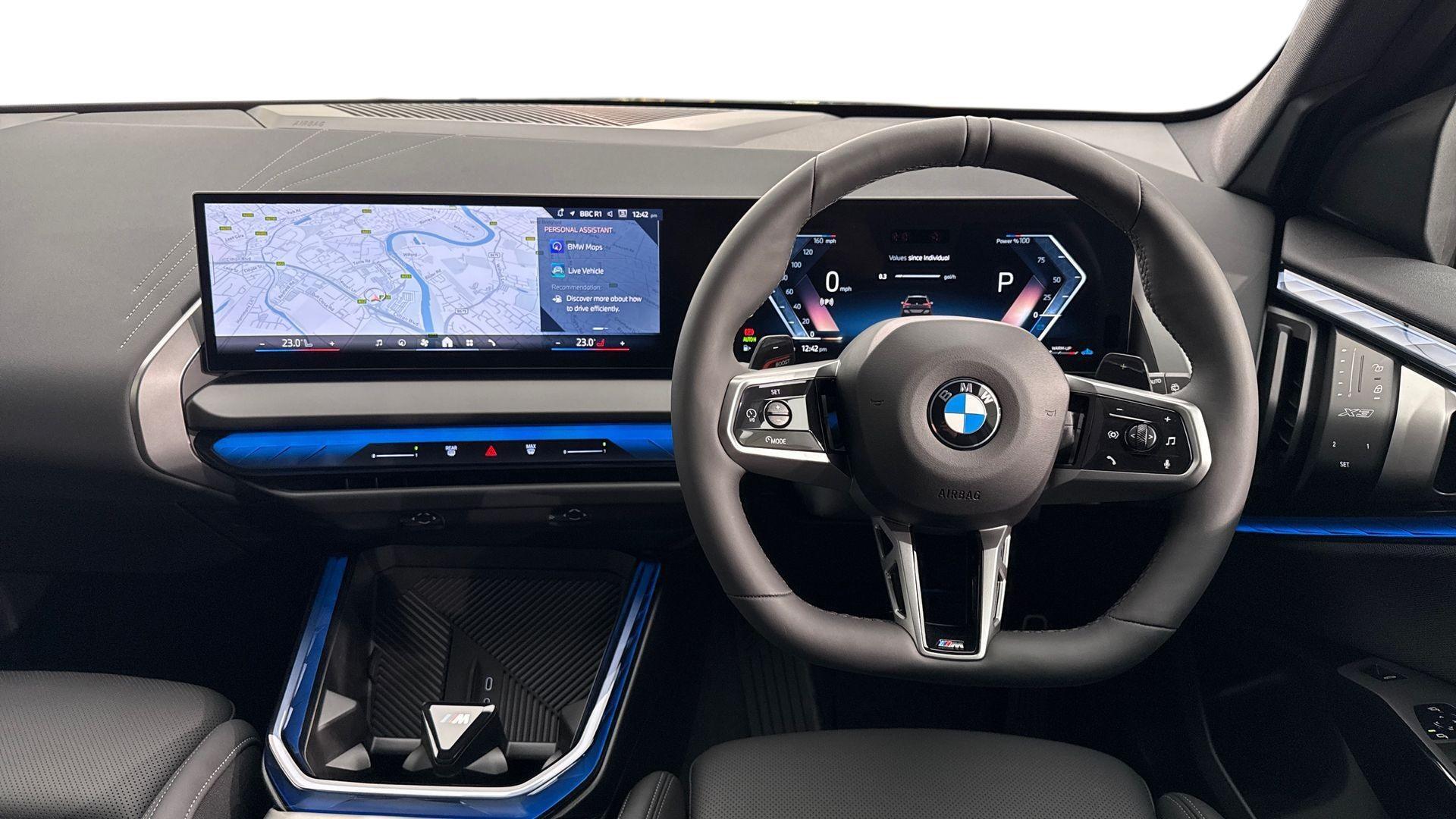 BMW X3 view 5
