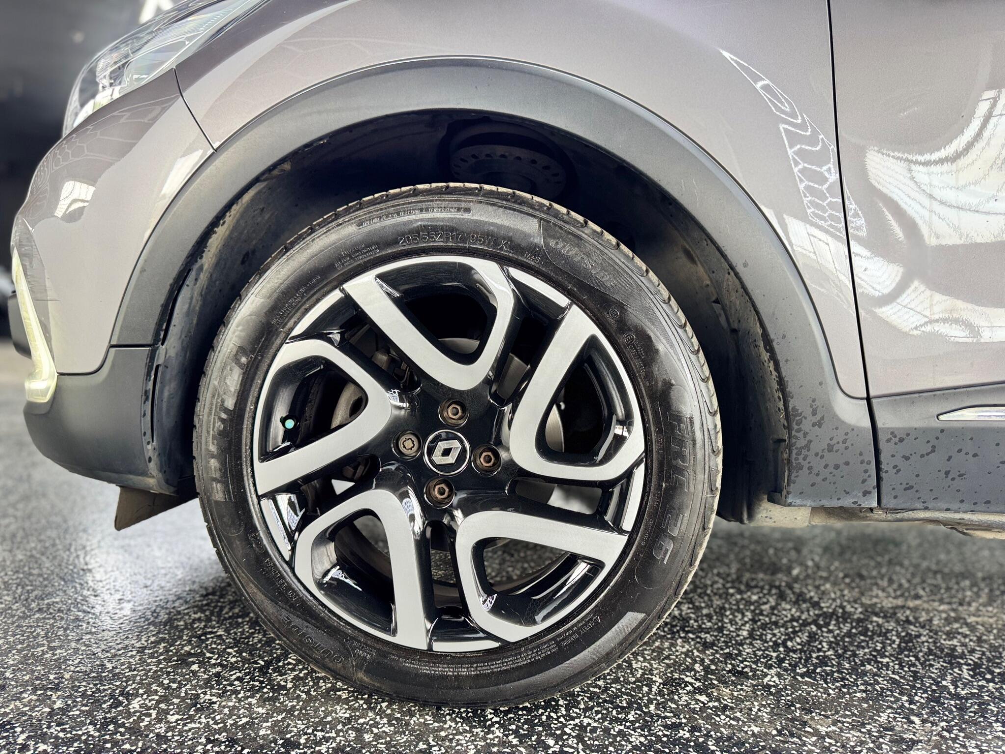 Renault Captur view 42