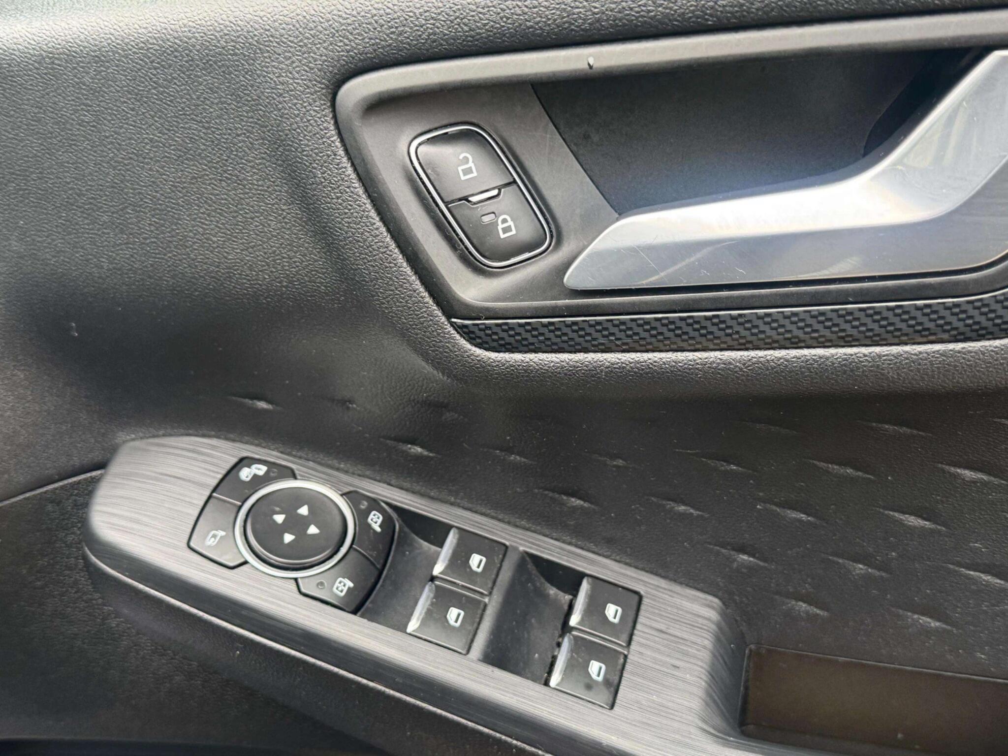 Ford Kuga view 67