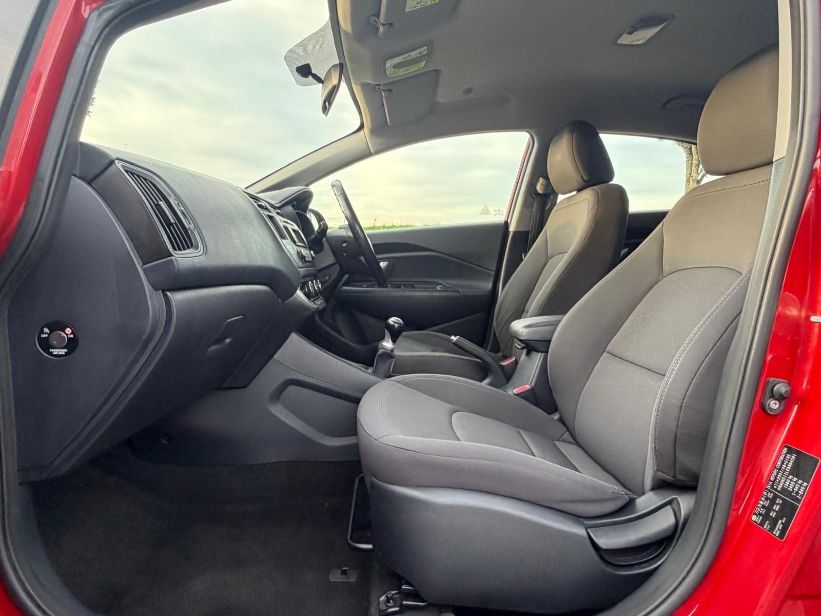 Kia Rio view 17