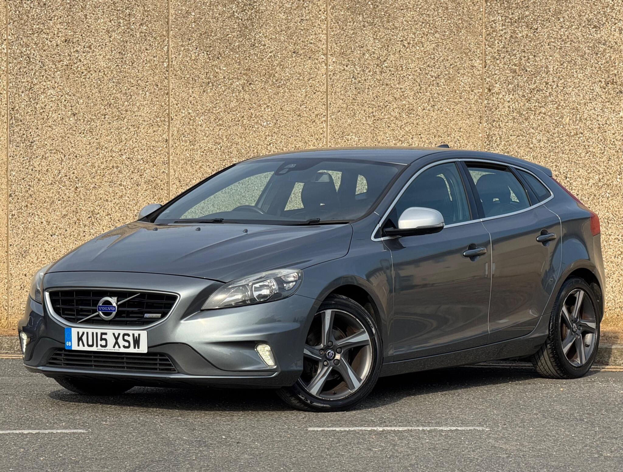 Volvo V40 view 6