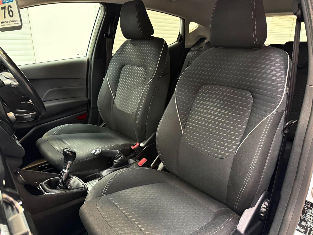 Ford Fiesta view 23