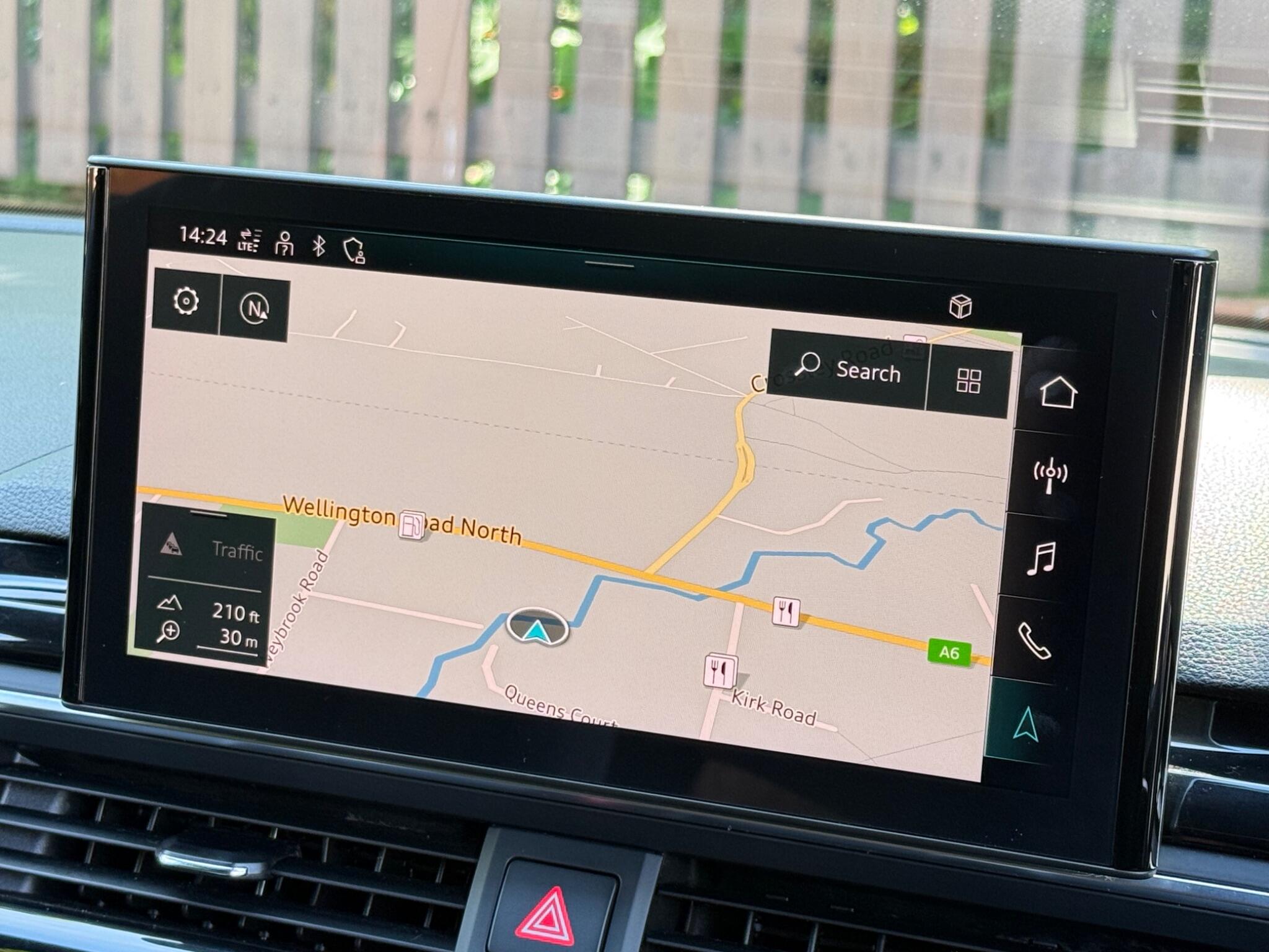 Audi A4 view 31