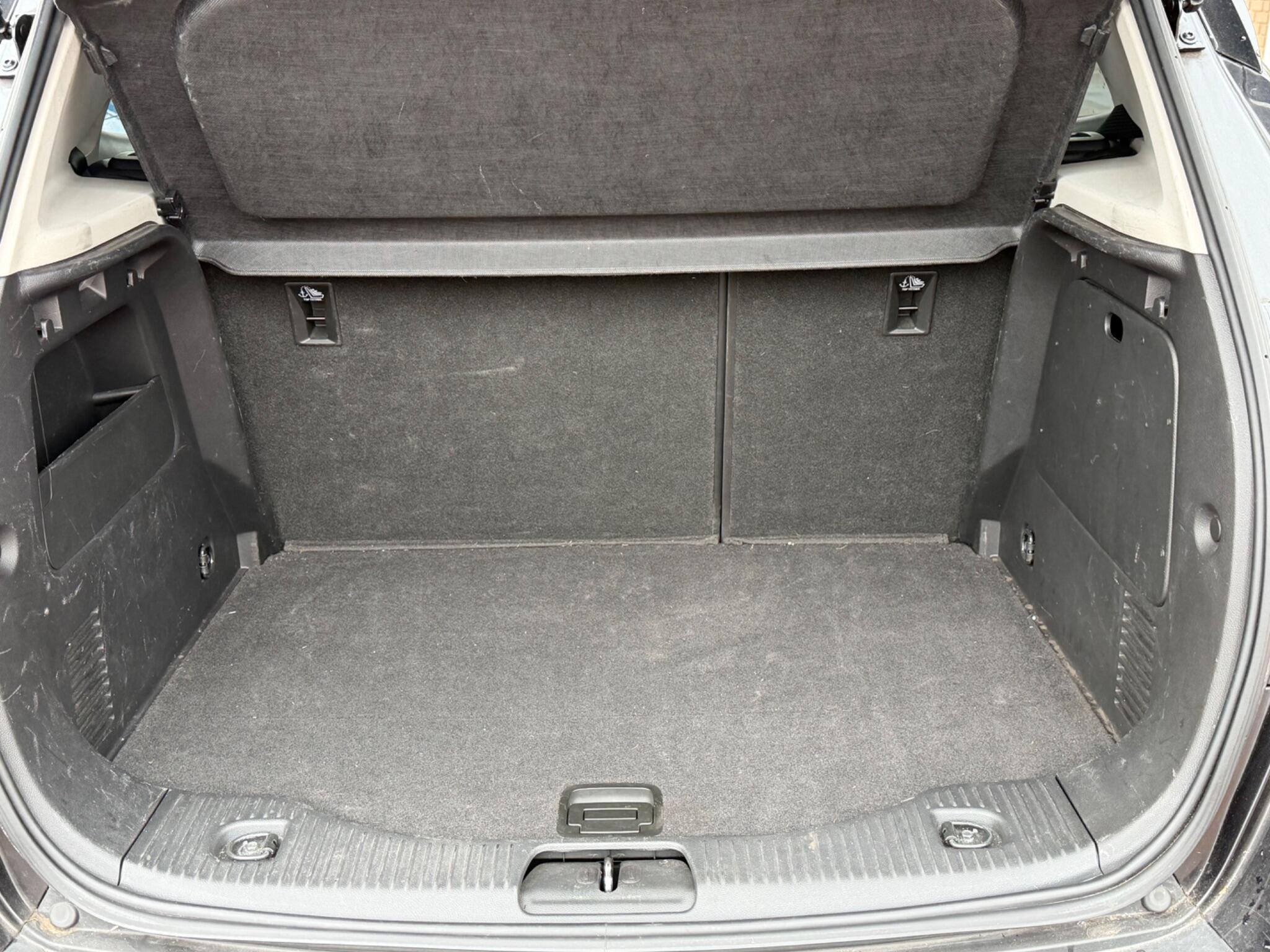 Vauxhall Mokka view 44