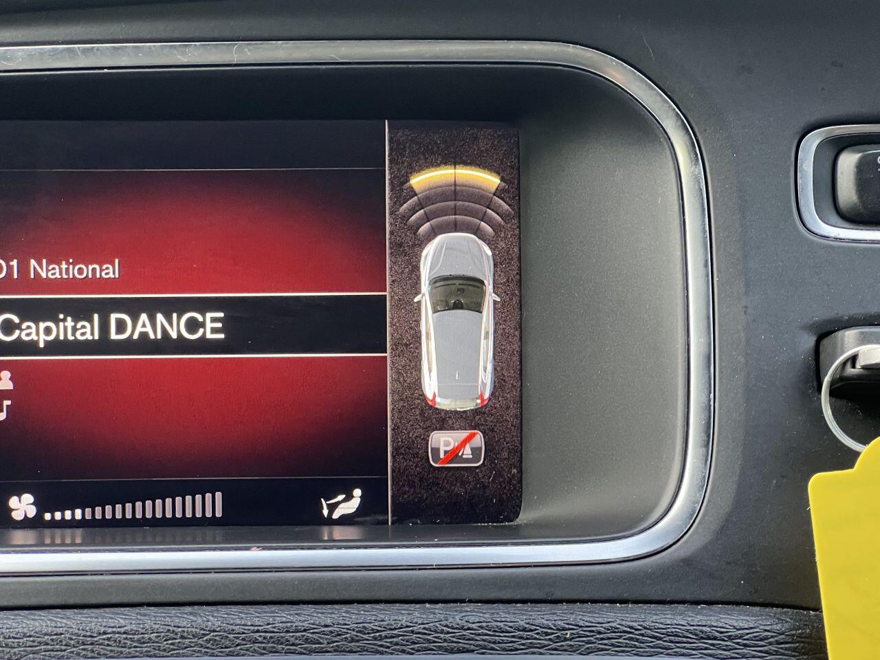 Volvo V40 view 42