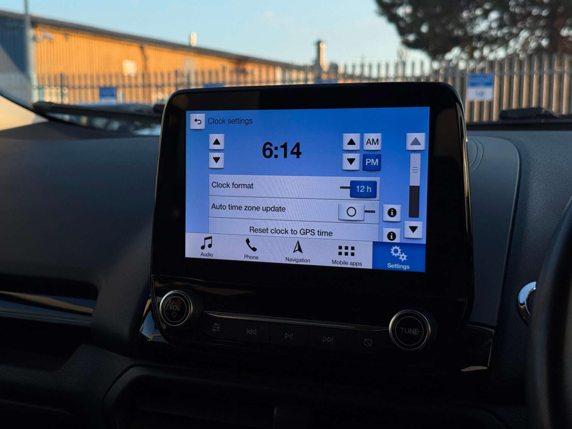 Ford Ecosport view 64