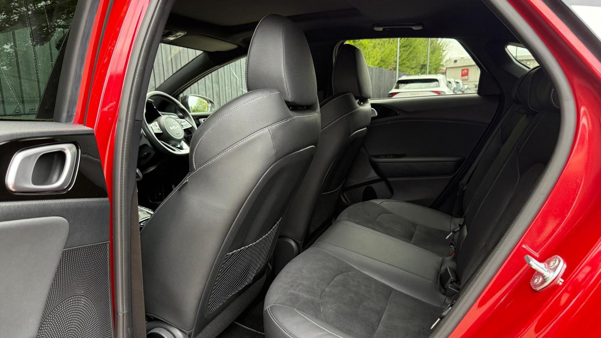 Kia Proceed view 28