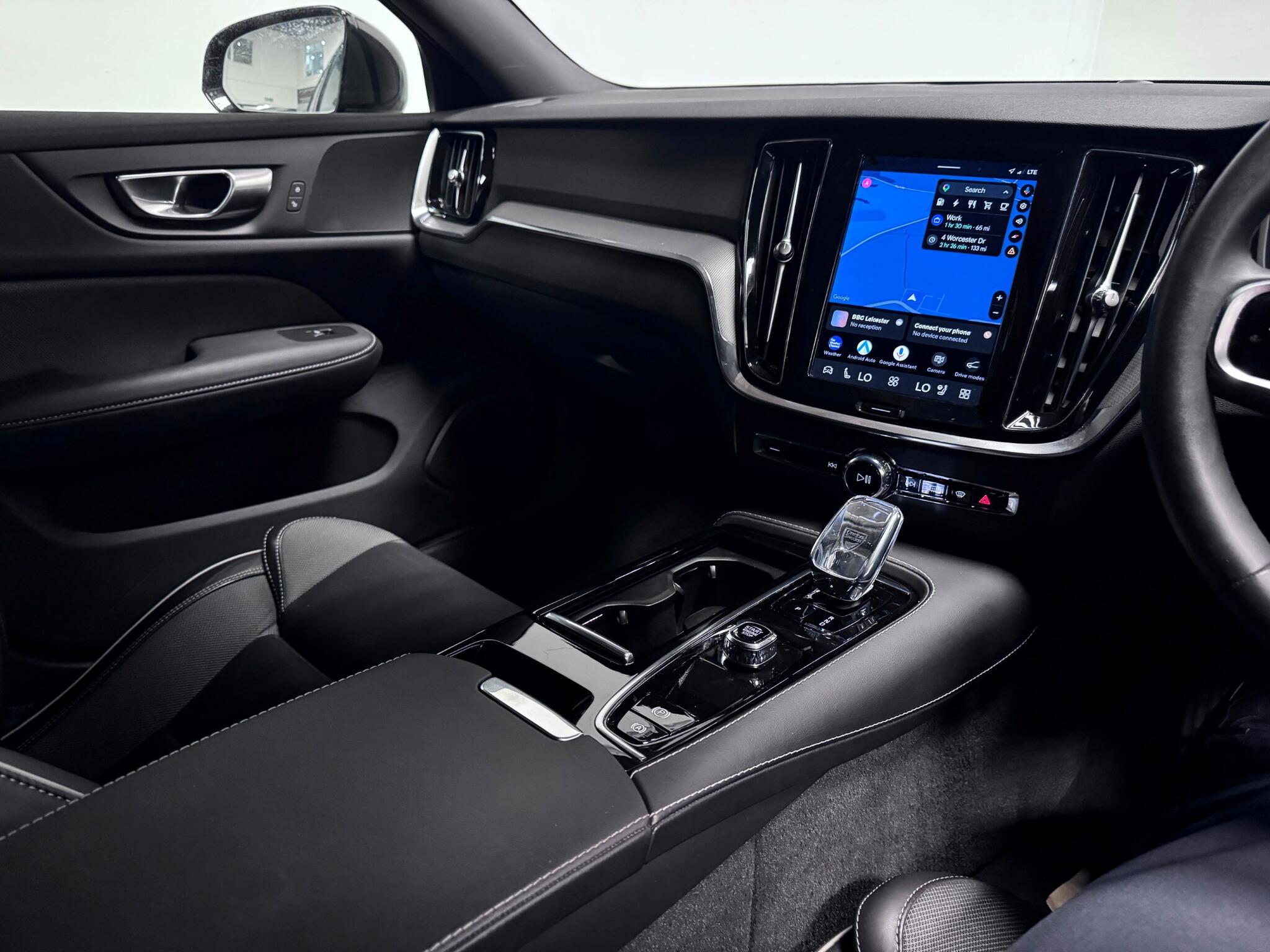 Volvo V60 view 35