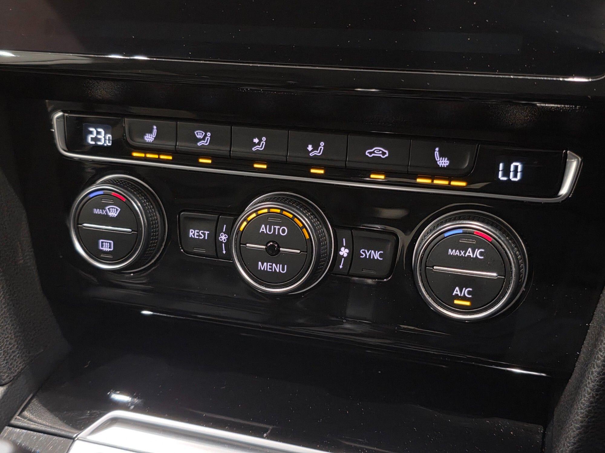 Volkswagen Arteon view 57