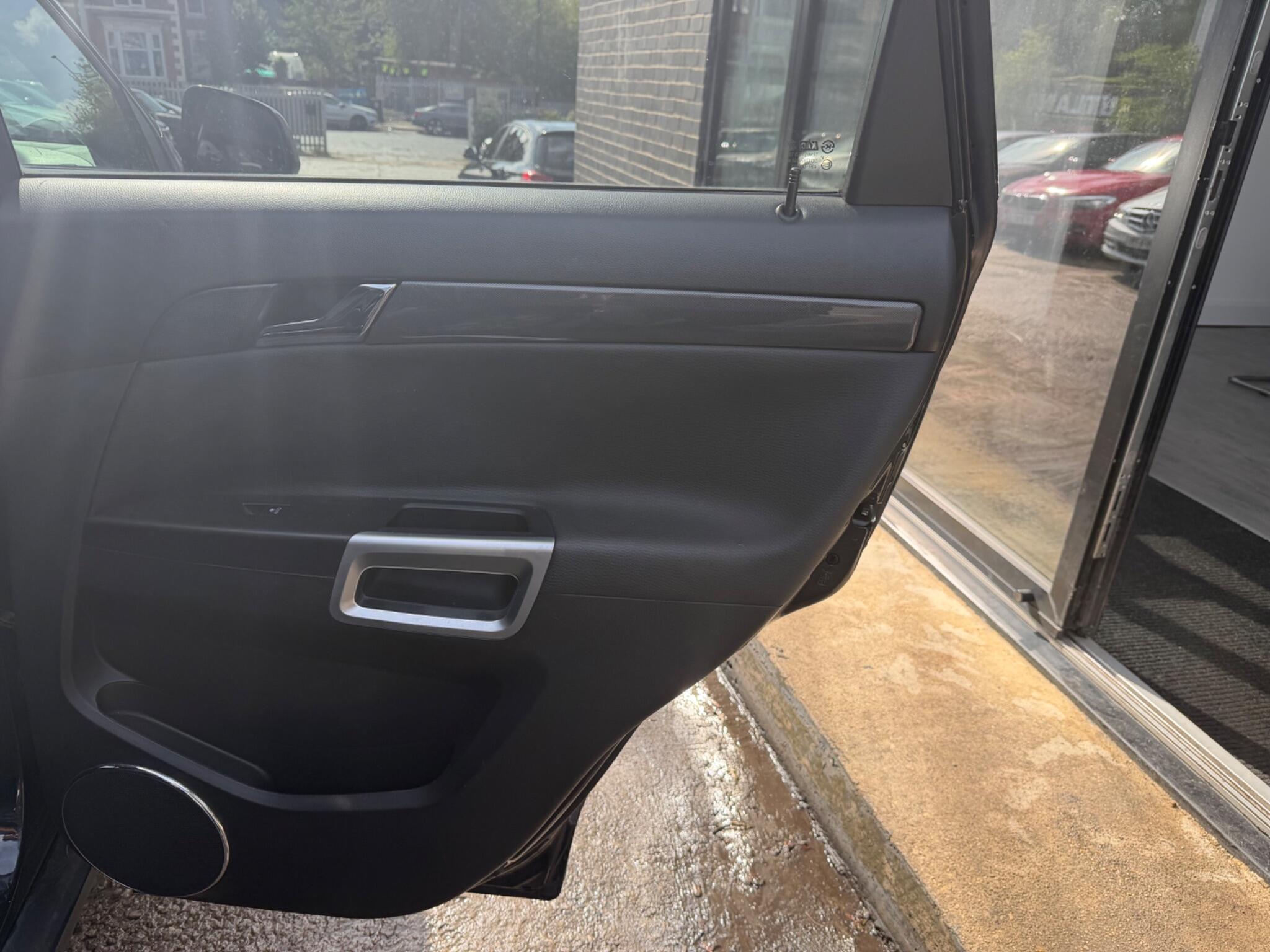 Vauxhall Antara view 37