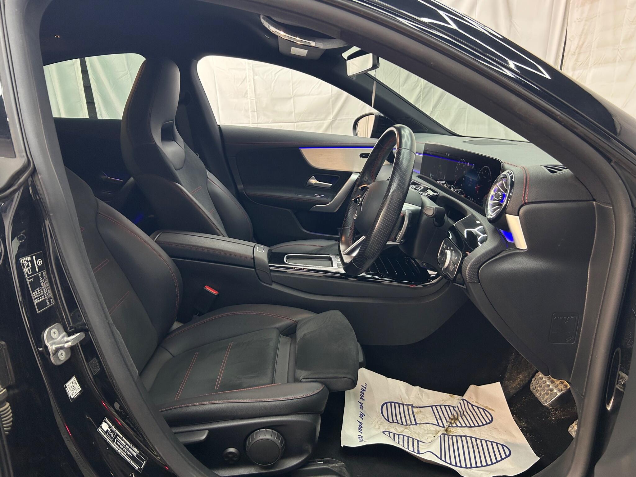 Mercedes-Benz Cla view 21
