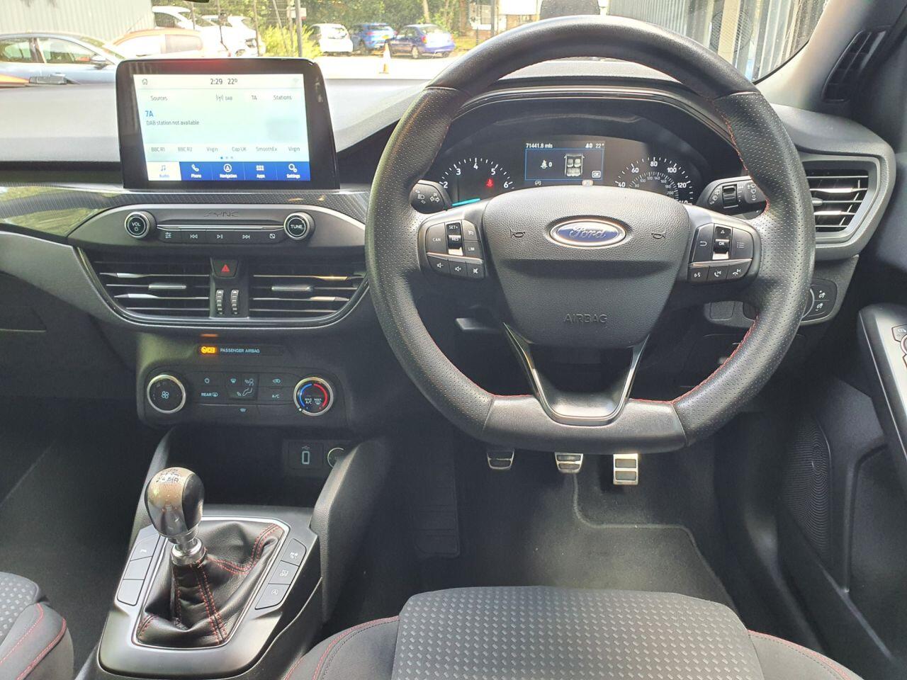 Ford Focus view 29