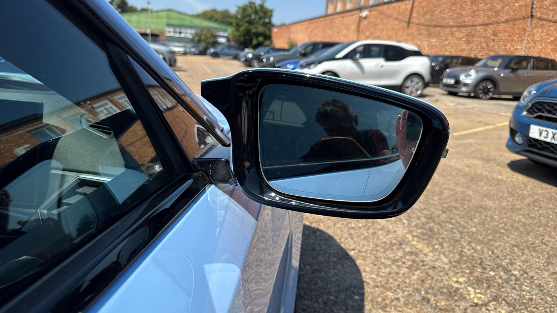 BMW M2 view 30