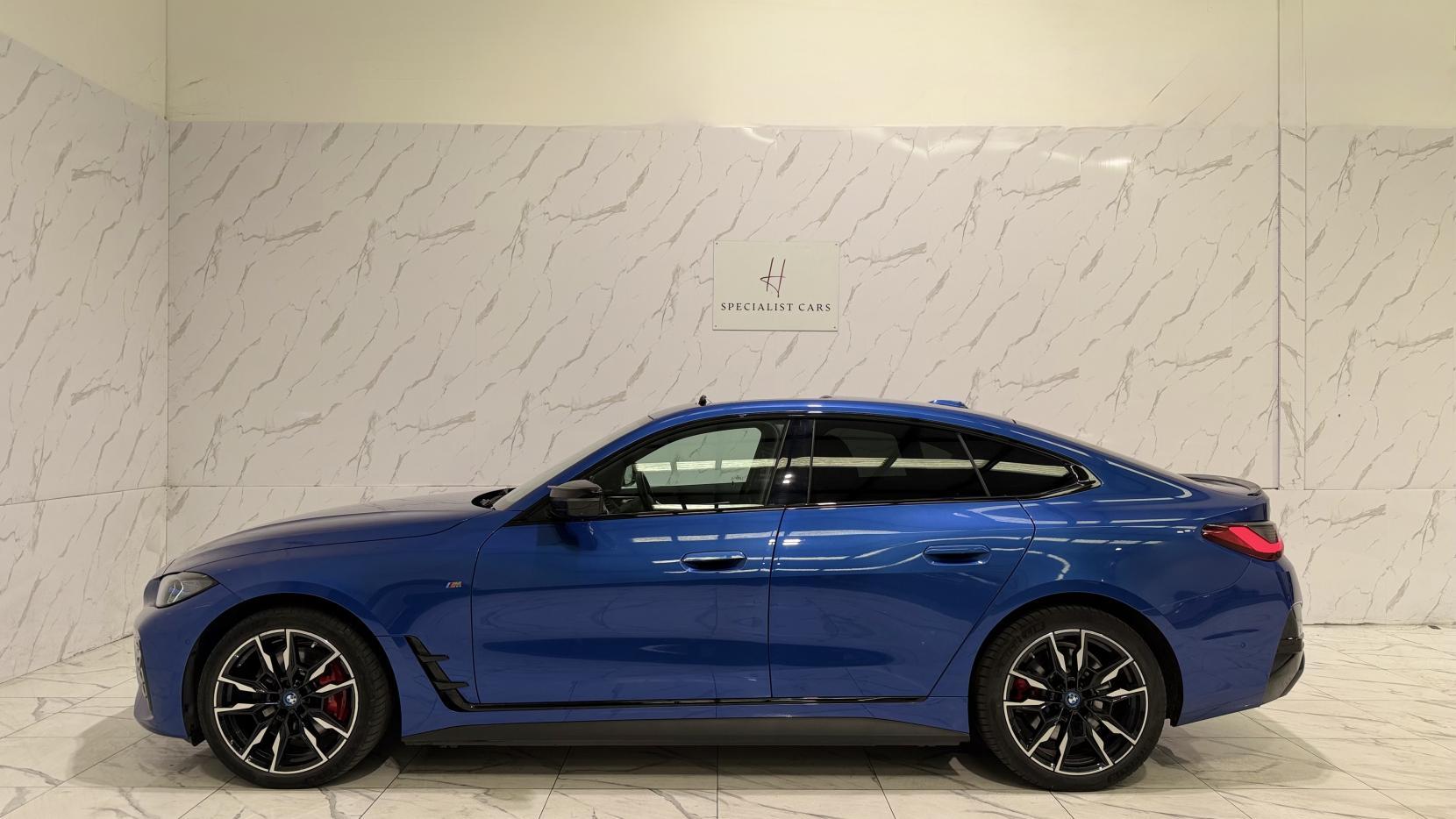 BMW i4 view 42