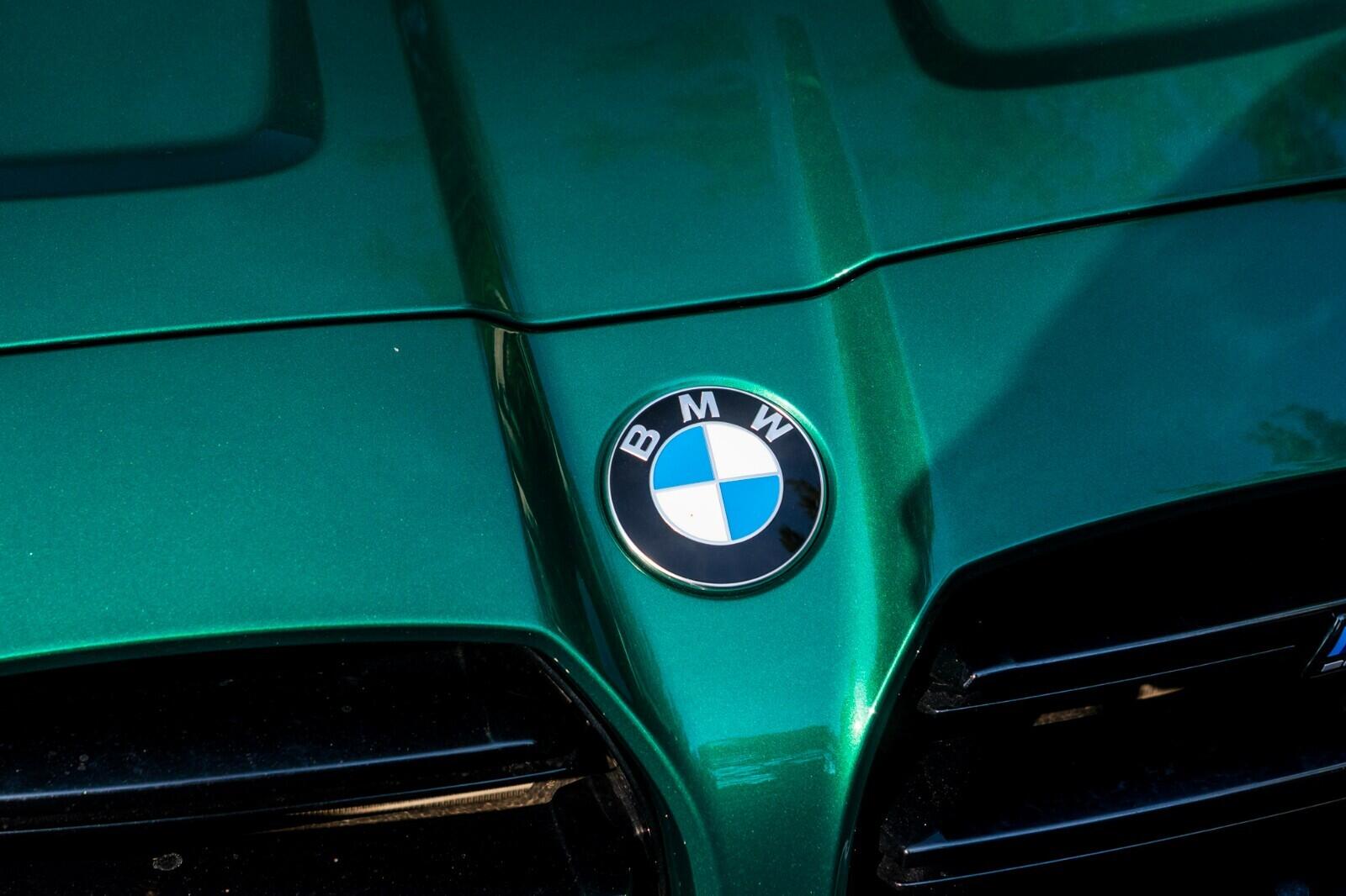 BMW M4 view 14