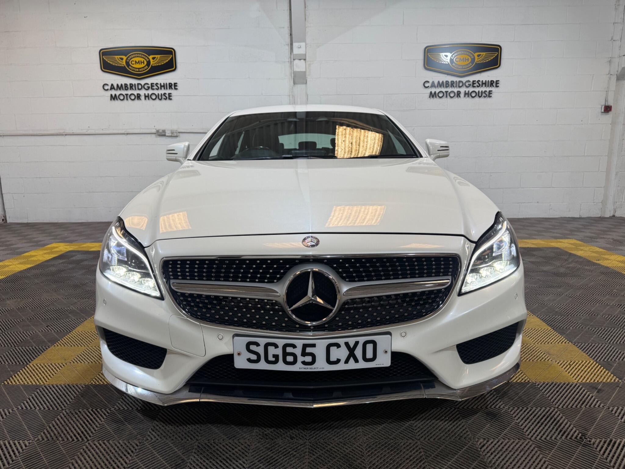Mercedes-Benz CLS view 6