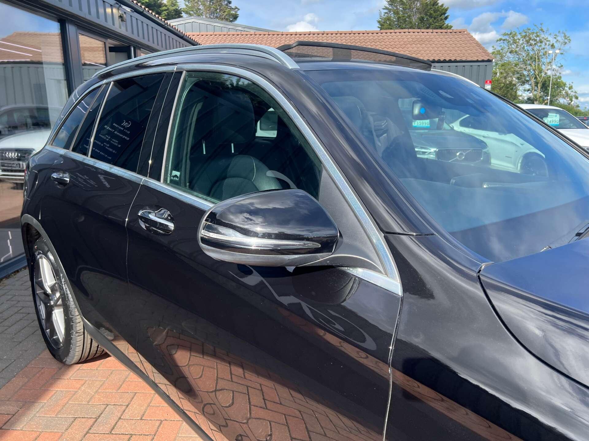 Mercedes-Benz GLC view 46
