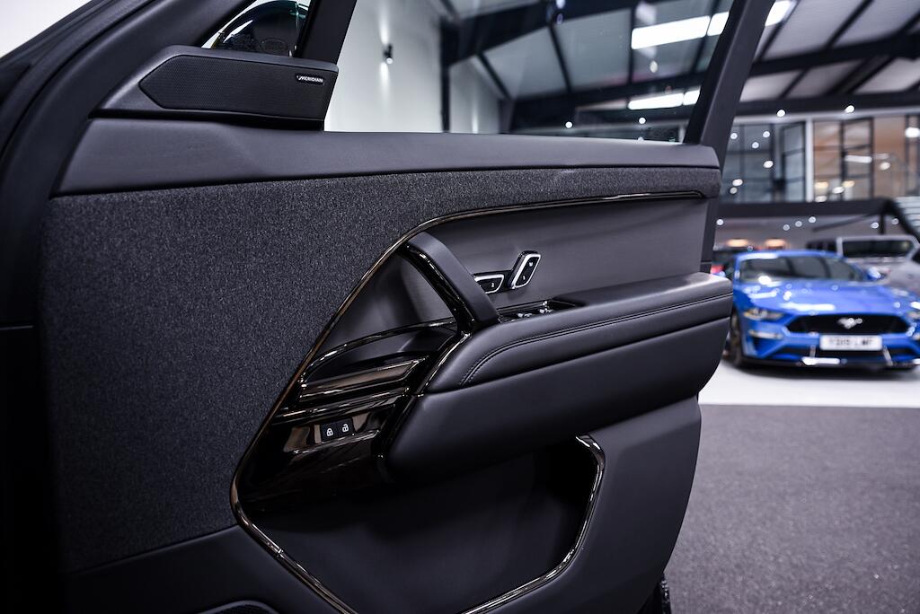 Land Rover Range Rover Sport view 29