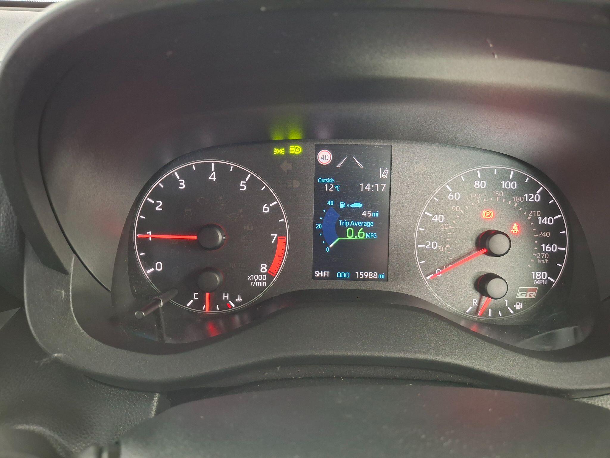 Toyota Yaris view 11