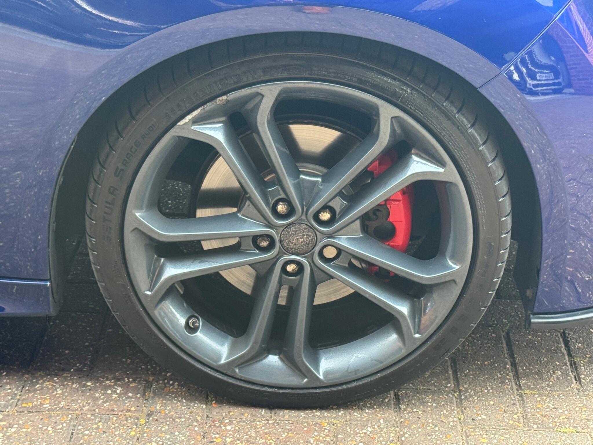 Ford Focus view 37