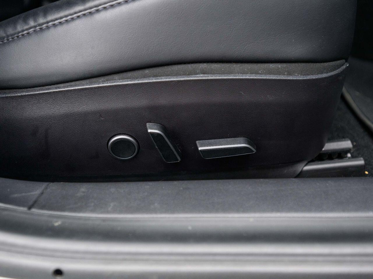 Tesla Model 3 view 19
