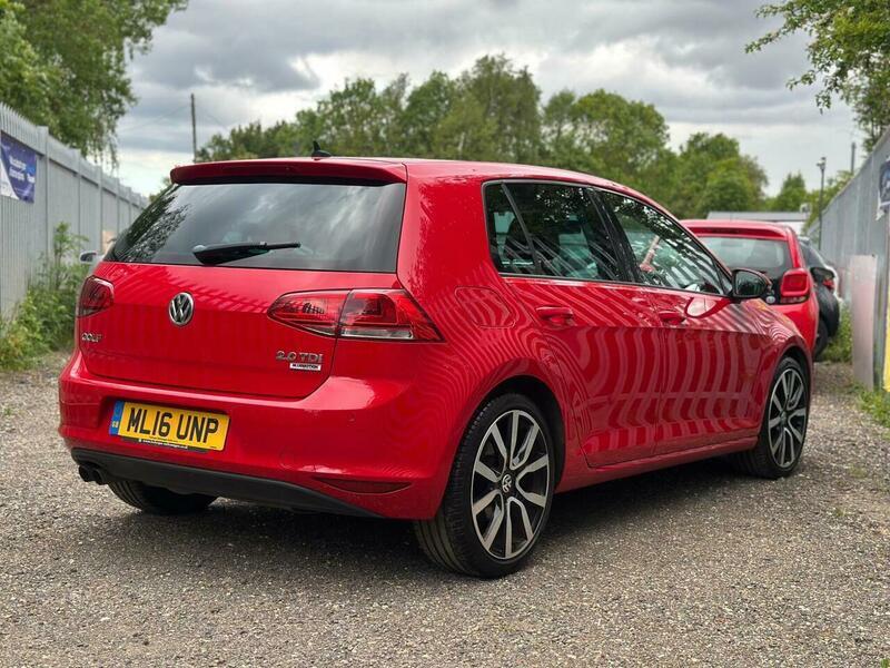 2016 Volkswagen Golf image 19