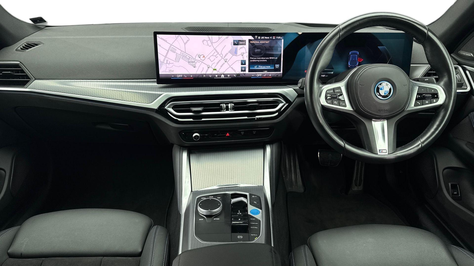 BMW i4 view 4