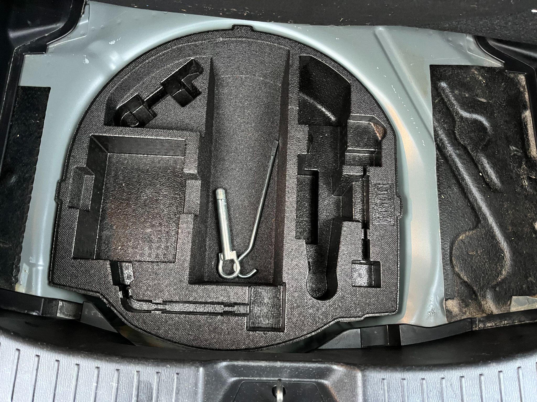 Mazda Skyactiv-G view 40
