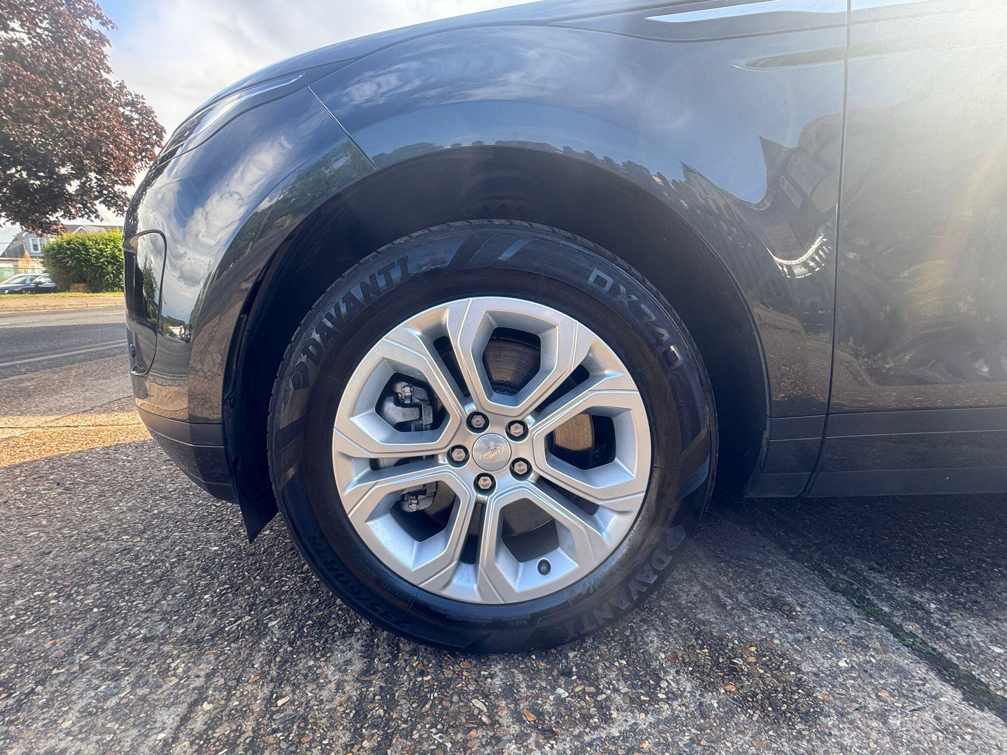 Land Rover Range Rover Evoque view 28