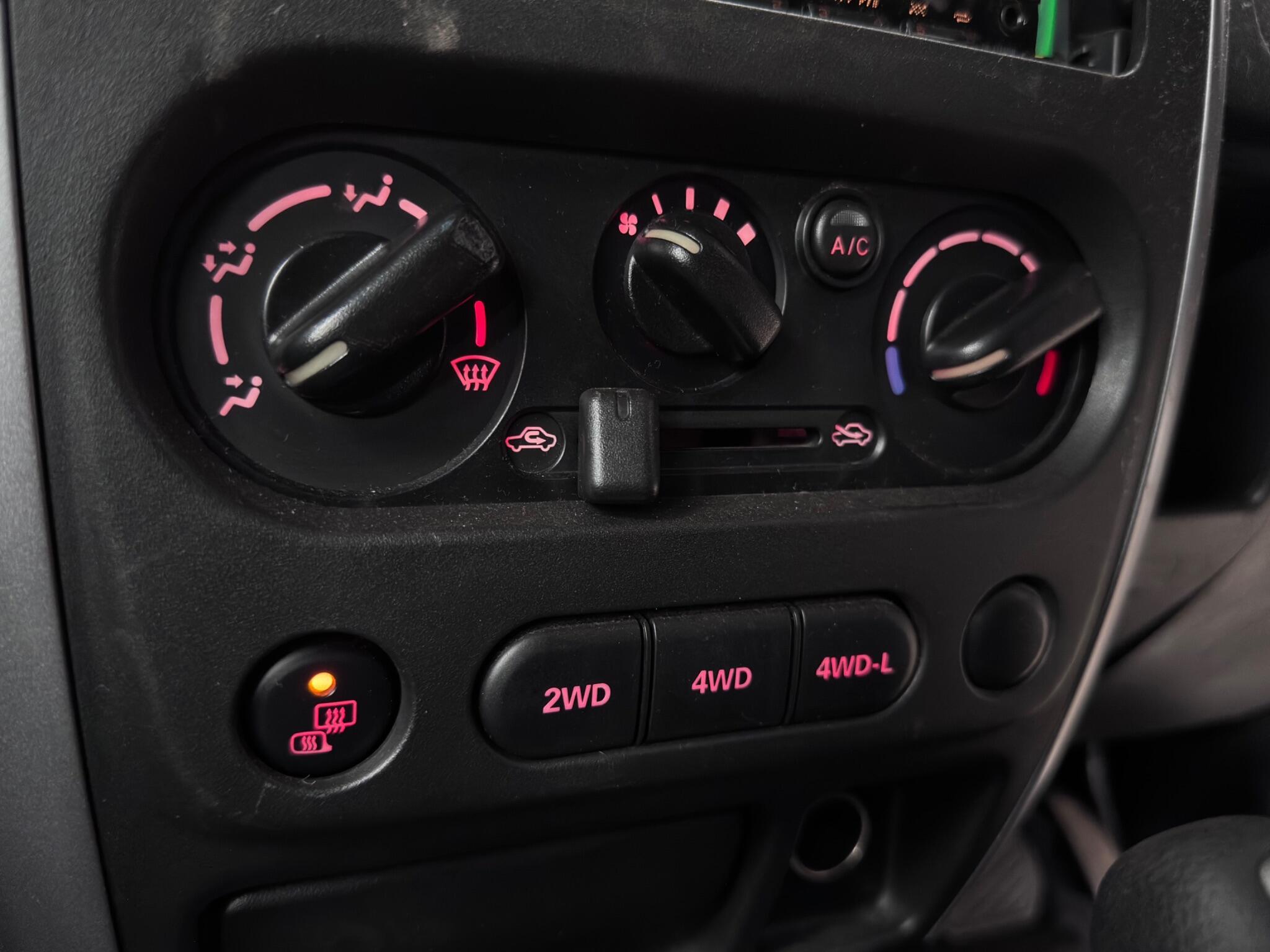 Suzuki Jimny view 11