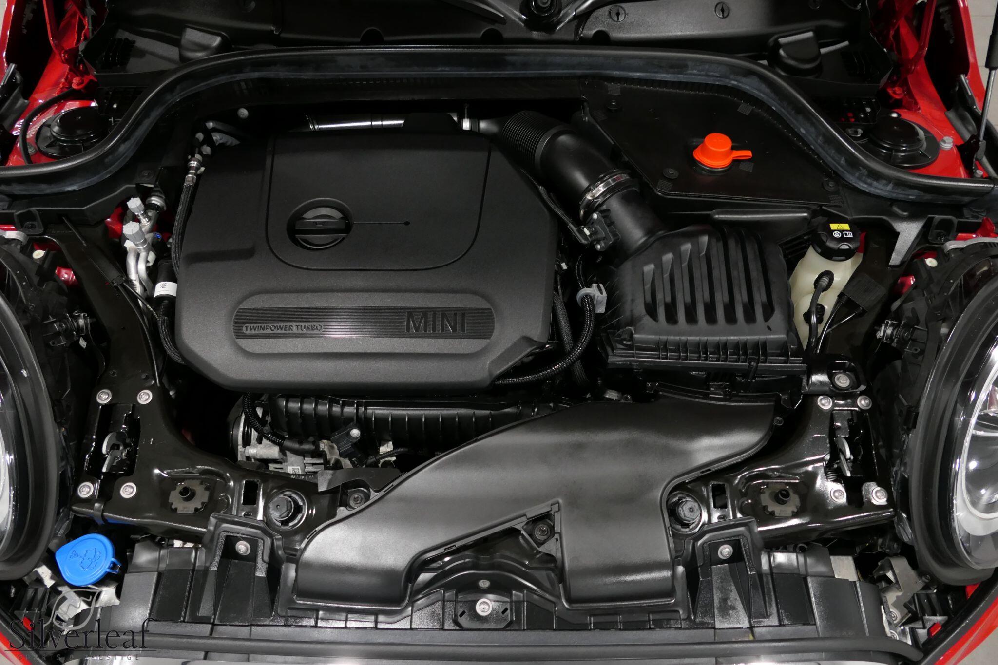 Mini Cooper view 25