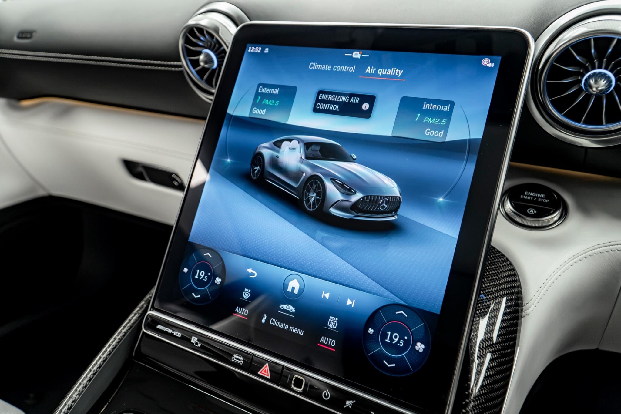 Mercedes-Benz Amg GT view 38