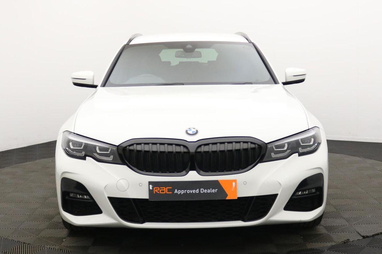 BMW 3 Series view 10