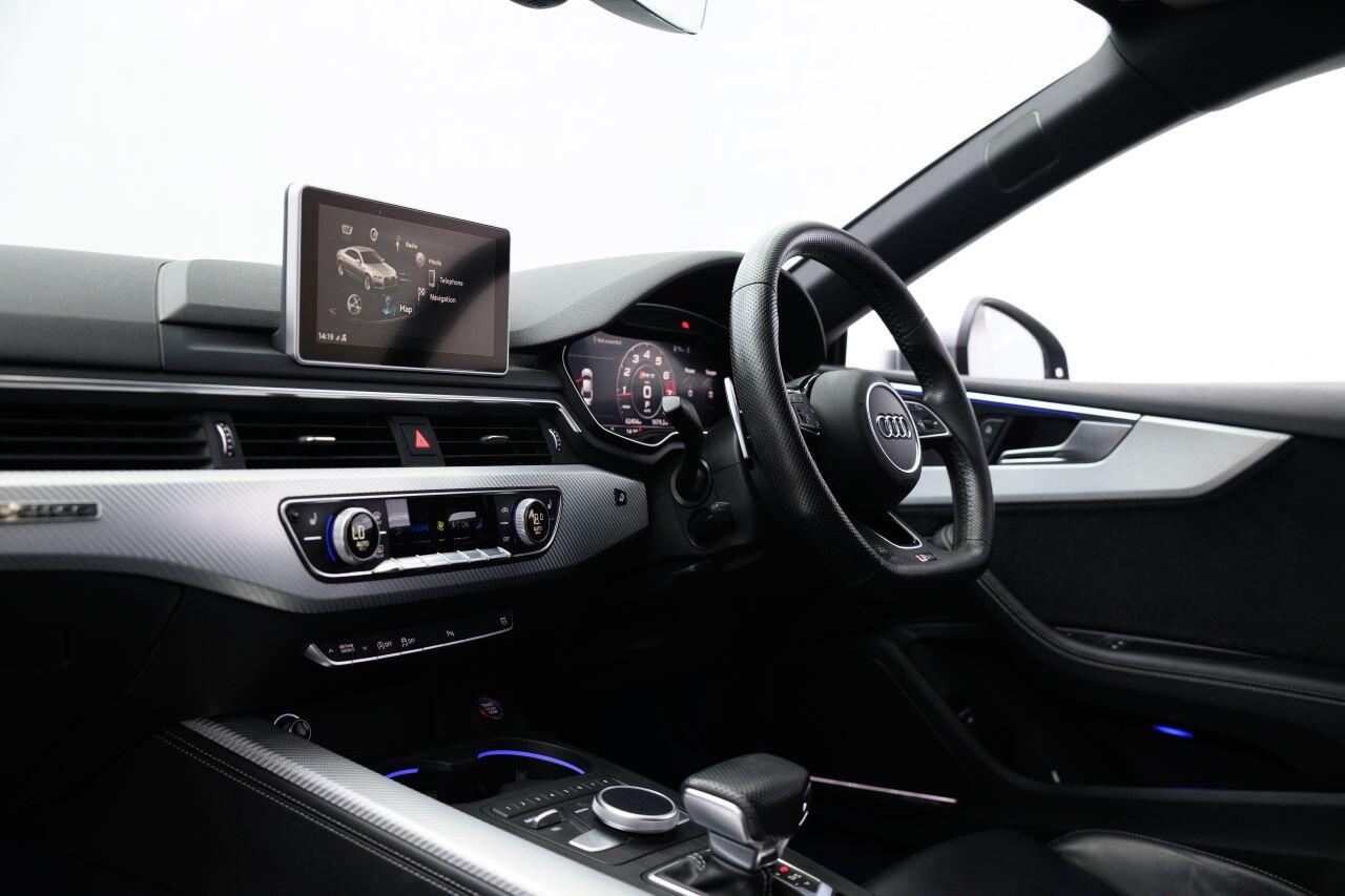Audi RS5 view 27