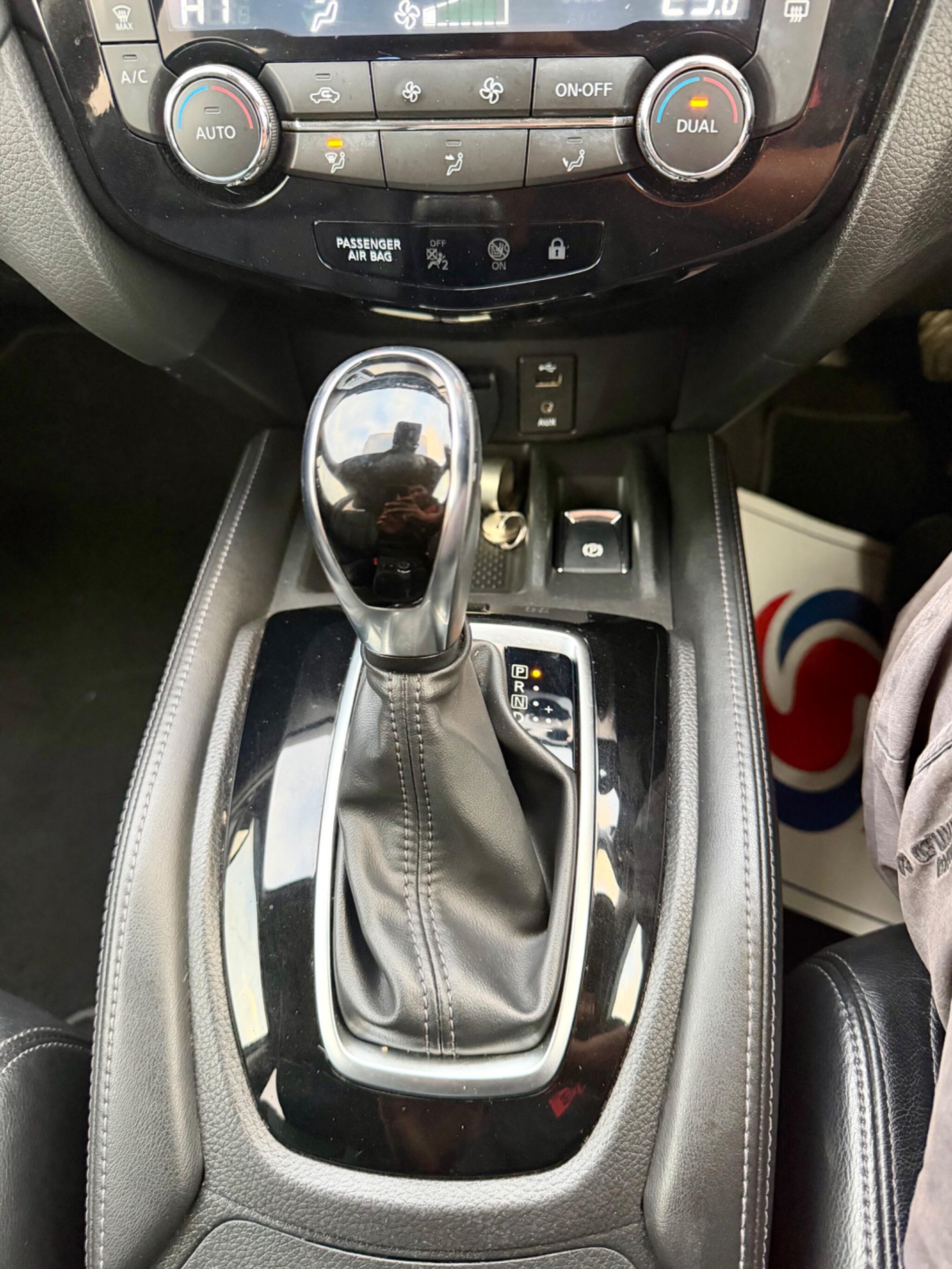 Nissan X-Trail view 24