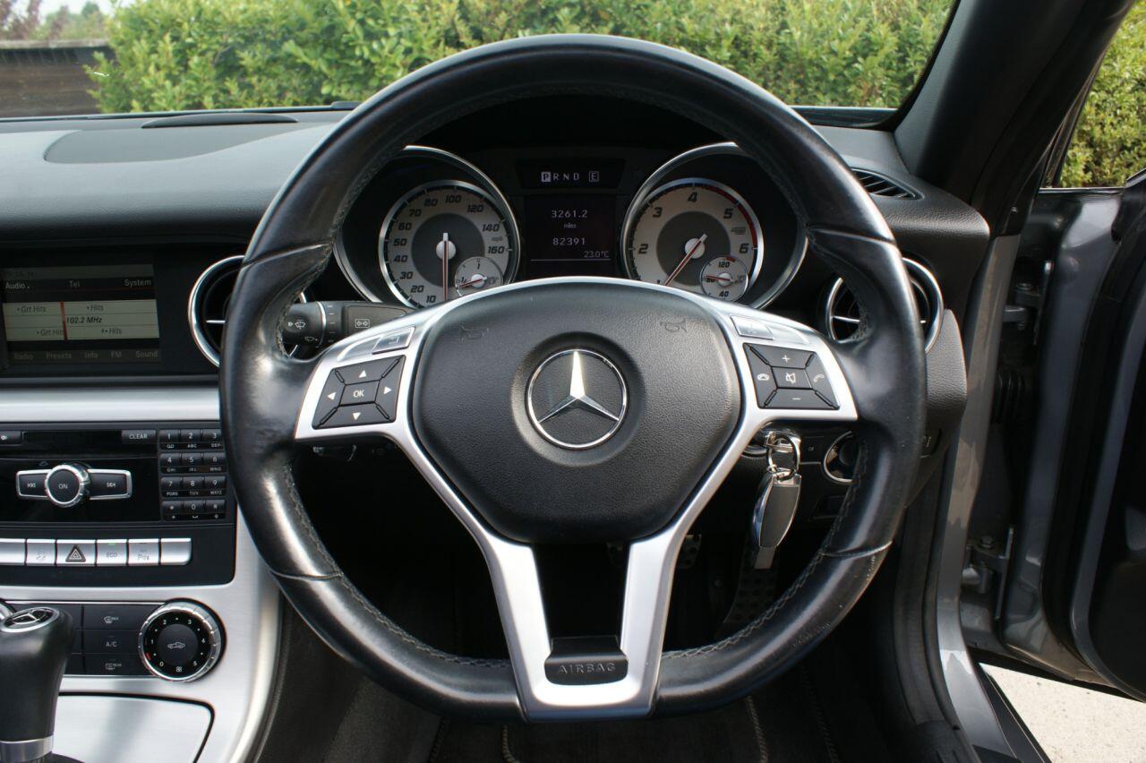 Mercedes-Benz SLK view 38