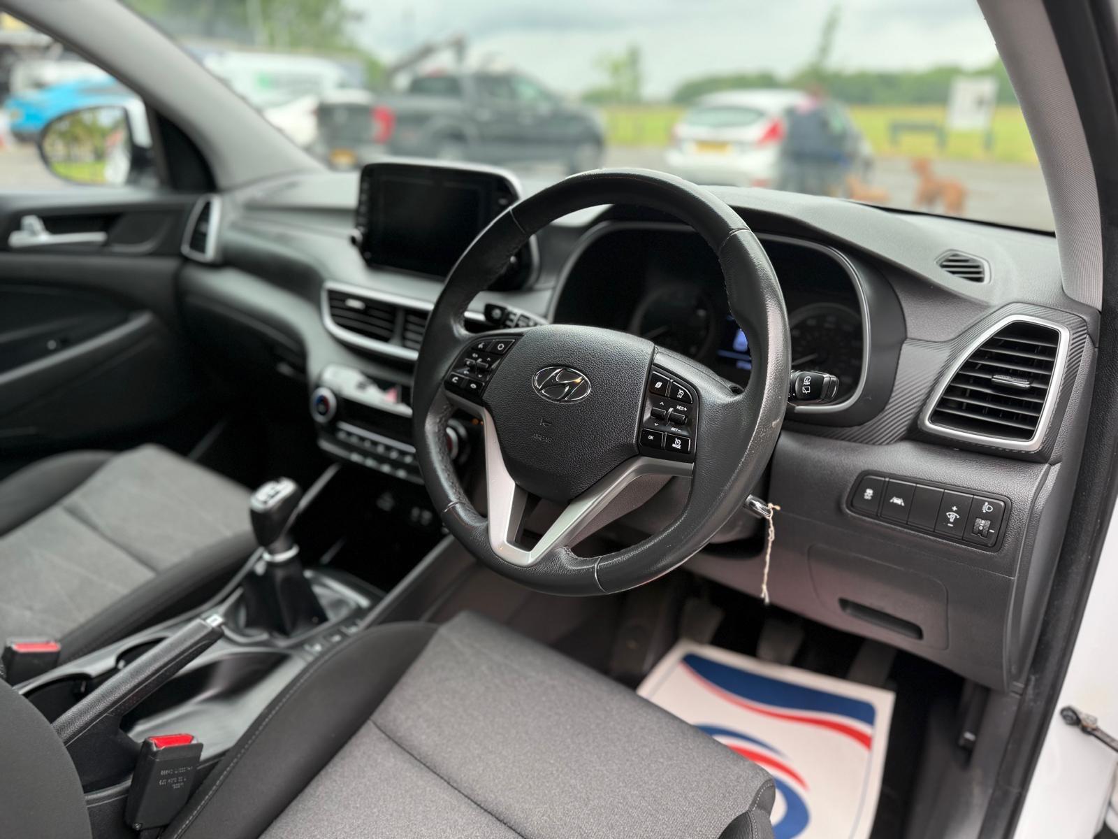 Hyundai Tucson view 27