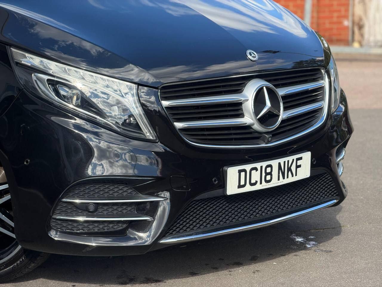 Mercedes-Benz V-Class view 53