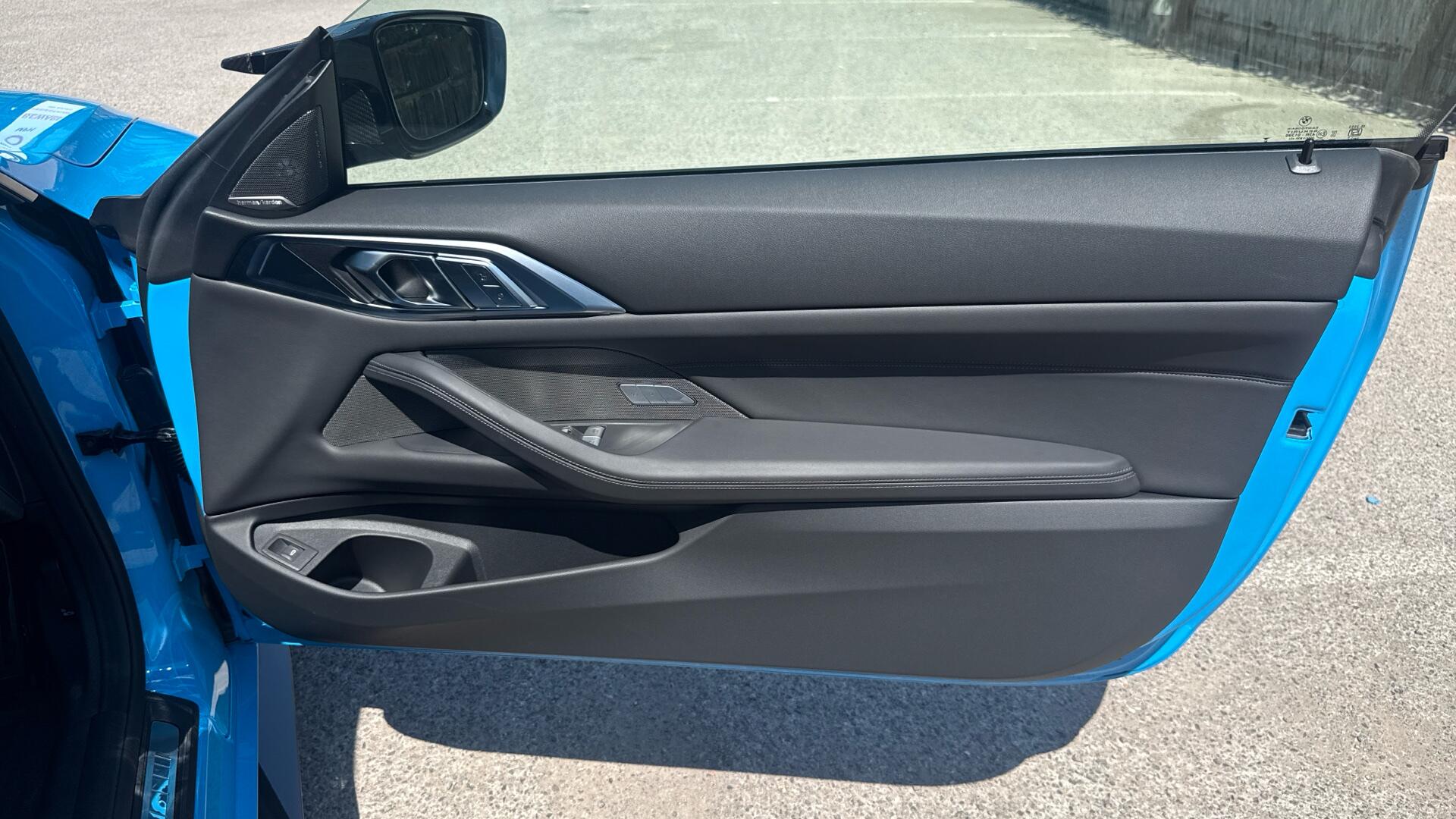 BMW M4 view 37
