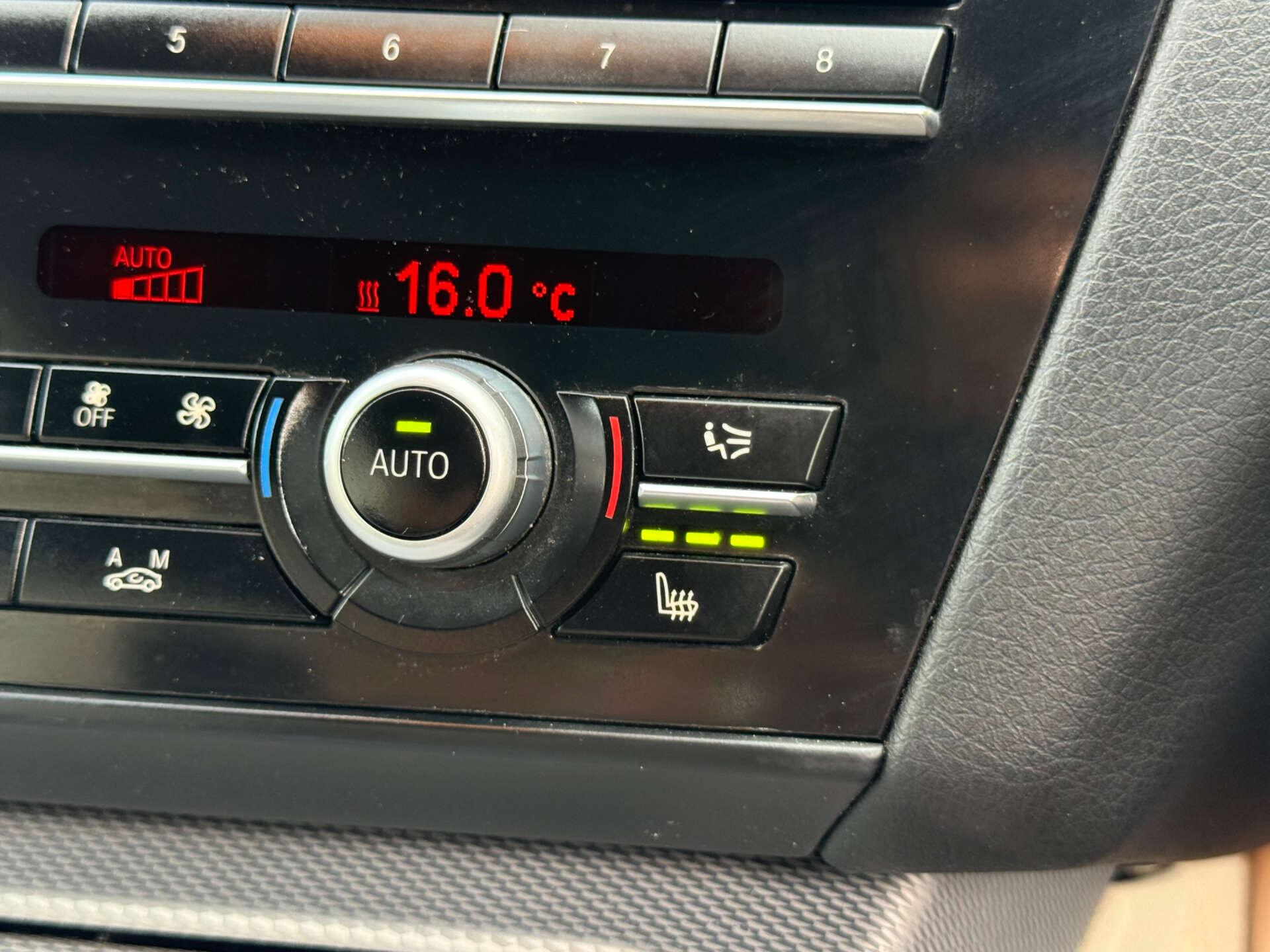 BMW 6 Series view 74